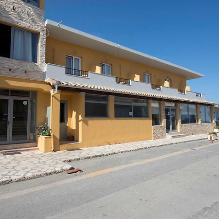 Kormoranos Beach Acharavi  Zewnętrze zdjęcie